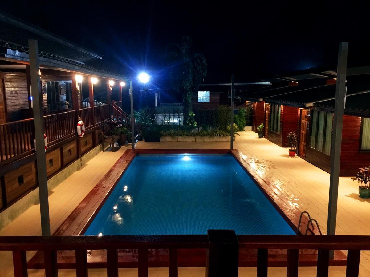 Chuchaiburi Sri Amphawa Dış mekan fotoğraf