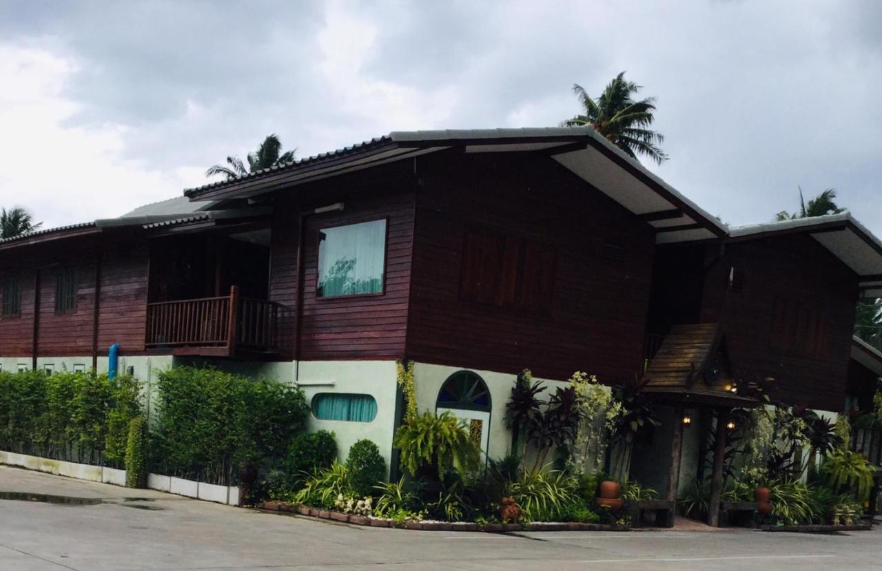 Chuchaiburi Sri Amphawa Dış mekan fotoğraf